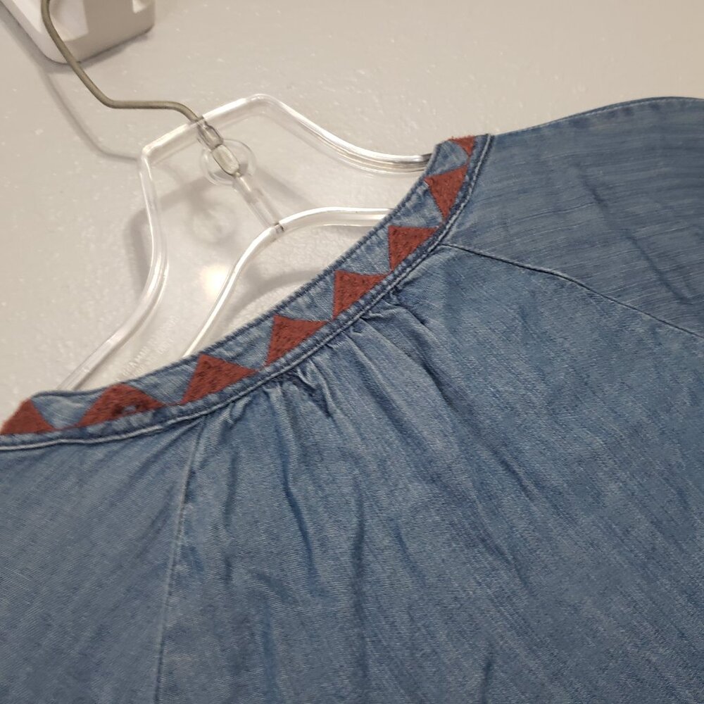 Altar'd State Womens M Embroidered Chambray Boho Tunic Top Blue Long Tassels - Picture 13 of 15